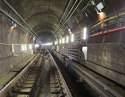 New York City under-river tunnel assessment and rehabilitation
