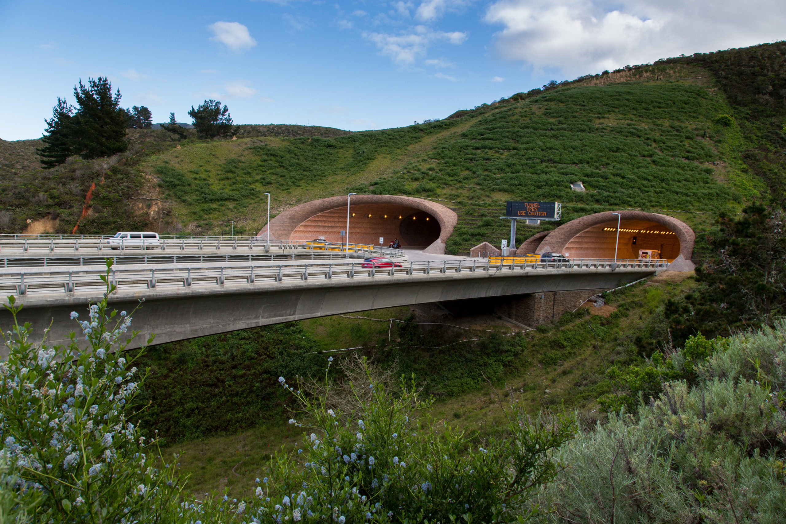 Tom Lantos Tunnels - HNTB